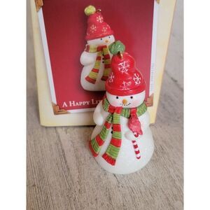 Hallmark a happy little snowman 2005 ornament Xmas glitter